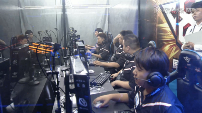 【赛前预告】2020KPL秋季赛11.26赛程，重庆QGhappy vs 武汉eStarPro，RNG.M vs 佛山GK