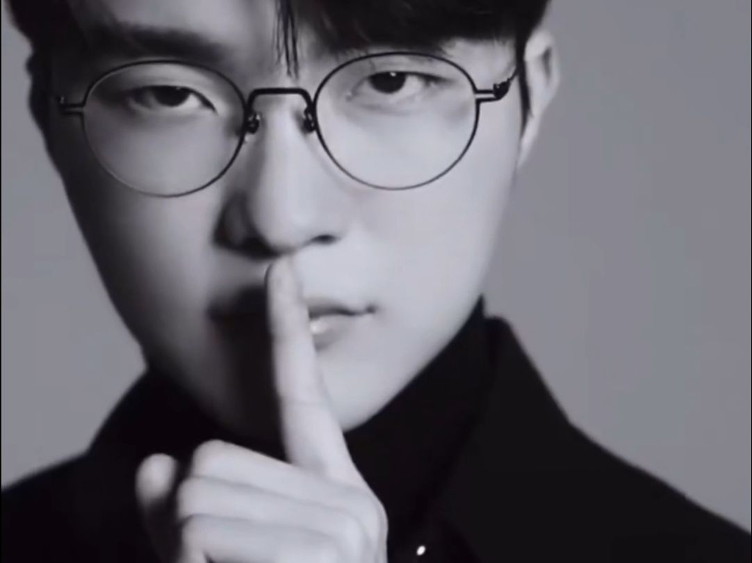 身经百战见得多，s1mple在NaVi达成千图成就