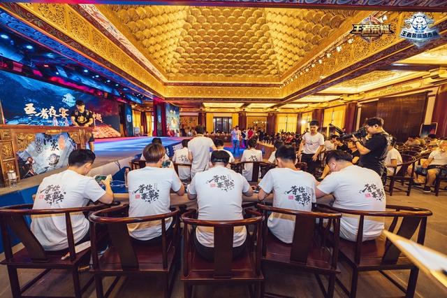 SWYJJ Ambessa的无敌执行zhqiyu1水晶箭带领团队晋级 FunPlus Phoenix 取得领先